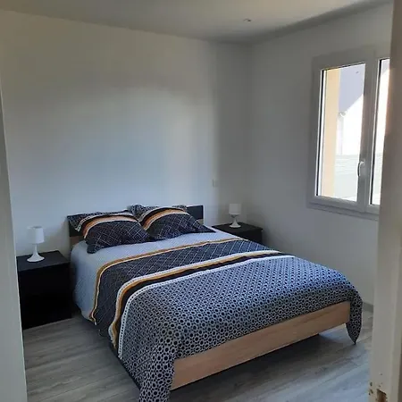 Maison Neuve Proche De La Сasa de vacaciones Créances